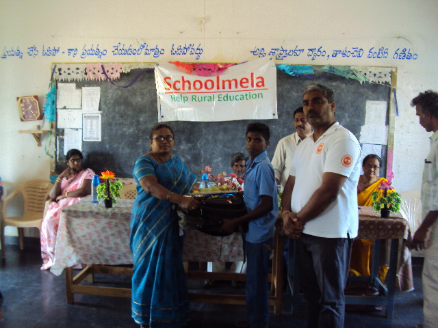 2018 - Vampalli School Distribution Event 3