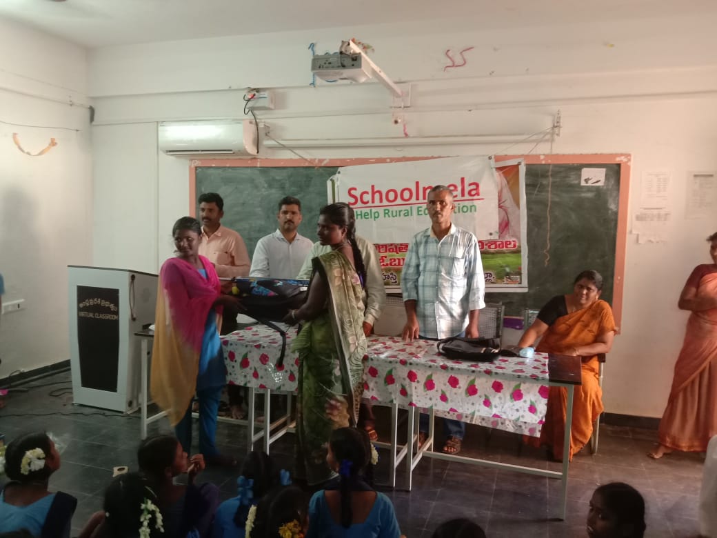 2019 - Gundeligunta School Distribution Event 2